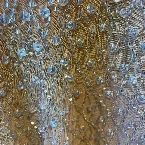 NWT Mac Duggal Size 10 Sleeveless Beaded Open Back Gown Nude Silver - Picture 13 of 14